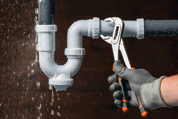 Professional Leak Detection technician working in State Road, NC